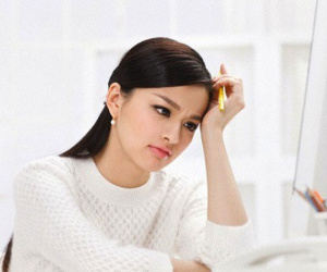 Nhờ chồng đi ăn cùng sếp để tháo gỡ khúc mắc, tôi không ngờ mình lại tự 'đưa đầu vào tròng' khiến công việc hỏng bét hơn