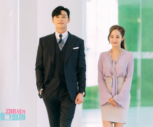 Áo blouse được thư ký Kim lăng xê: thanh lịch, cuốn hút và các cô nàng công sở có thể học theo