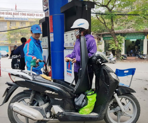 Chưa tăng thuế bảo vệ môi trường với xăng, dầu
