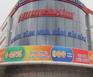 Sau truy thu 147 tỷ, Nguyễn Kim còn bị 'tố' trốn nộp bảo hiểm xã hội