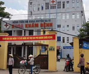 Vụ trao nhầm con ở Hà Nội: Bệnh viện tiết lộ lý do, kỷ luật 2 nữ hộ sinh