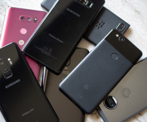 Bỏ chục triệu sắm smartphone, cần cân nhắc những yếu tố này