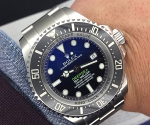Video: Lý do đồng hồ Rolex có giá siêu đắt