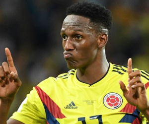Bị đối xử tệ, người hùng ĐT Colombia đòi rời Barcelona