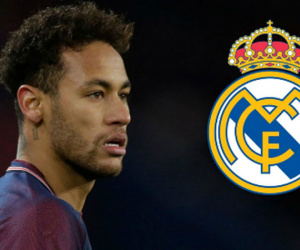 Real tuyên bố không chiêu mộ Neymar