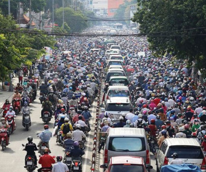 Video: Tàu cao tốc trên không được giới thiệu giải quyết kẹt xe tại TP HCM
