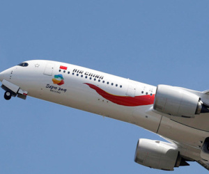 Air China sa thải phi công hút thuốc khiến máy bay rơi tự do