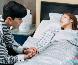 Vợ sảy thai nằm viện, chồng đưa nhân tình về hú hí nhưng lại chết lặng khi chứng kiến cảnh tượng trong nhà