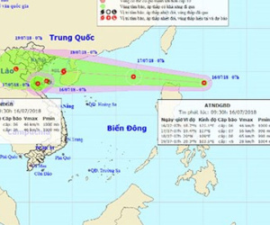Áp thấp nhiệt đới vào Biển Đông, có khả năng mạnh lên thành bão