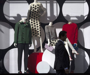Burberry tiêu hủy 38 triệu USD quần áo trong năm 2018