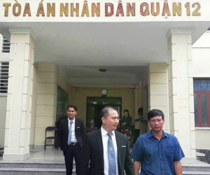 Đình chỉ điều tra vụ đá cửa xe hơi gây thiệt hại 5 triệu đồng