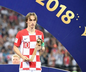Luka Modric: 'Quả bóng vàng không làm tôi vơi buồn'