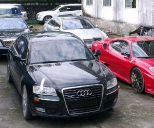 Thủ đoạn của nữ Việt kiều Mỹ cấu kết công an nhập lậu 17 xe sang