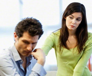 Vợ tôi là một cô gái có nhan sắc bình thường nhưng lúc nào cũng tưởng mình xinh đẹp lắm