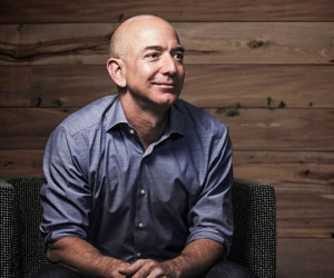 Tài sản ông chủ Amazon vượt 150 tỷ USD