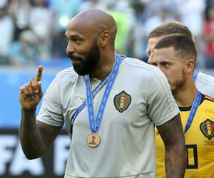 Thierry Henry từ chối đề nghị 10 triệu bảng từ Sky, muốn làm HLV