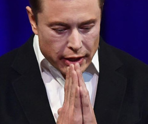 Tỷ phú Elon Musk xin lỗi 'người hùng' giải cứu đội bóng nhí Thái Lan