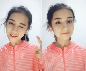 Chỉ với 1 đoạn clip hát nhép, cô bé được so sánh với Cổ Lực Na Trát và Địch Lệ Nhiệt Ba