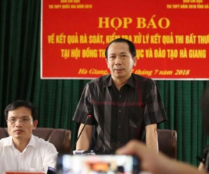 'Lãnh đạo ngành giáo dục phải nhận trách nhiệm về sai phạm ở Hà Giang'
