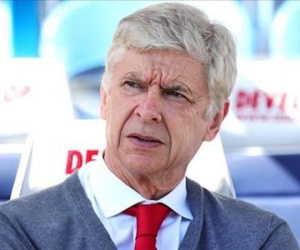 Lộ bến đỗ cực sốc của HLV Wenger