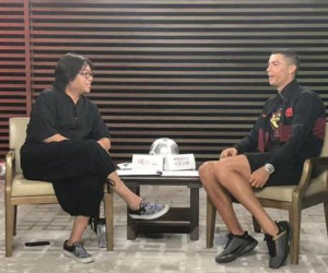 MC Trung Quốc bức xúc vụ Cristiano Ronaldo bỏ về giữa buổi phỏng vấn