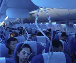 Hành khách kể lại khoảnh khắc máy bay Trung Quốc rơi tự do 7.600 m