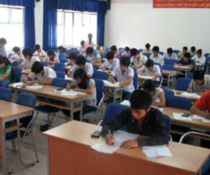 Sẽ cho thôi học đối với sinh viên gian lận điểm