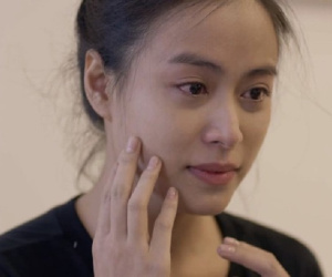 Ngày Ấy Mình Đã Yêu tập 14: Hoàng Thùy Linh khóc như mưa khi dao kéo thành công