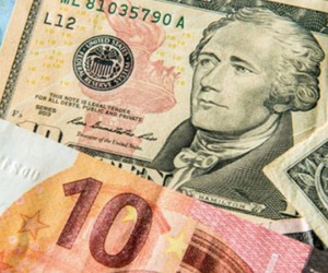 Tỷ giá ngoại tệ ngày 24/7: Nhân dân tệ giảm không ngừng, USD đầy rủi ro