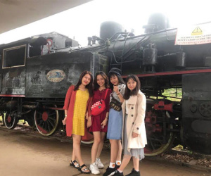 4 khách nữ tố homestay tại Đà Lạt đuổi mình ra đường giữa đêm, ở 2 đêm tính tiền 4, chủ homestay tố ngược khách ồn ào, quậy phá