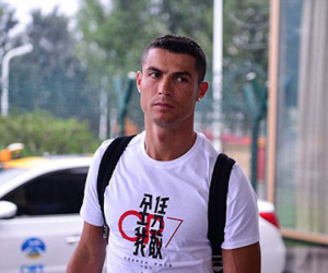 Ronaldo là VĐV thể thao quyền lực nhất trên Instagram