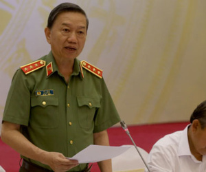 Bộ trưởng Công an: 'Hoạt động tín dụng đen như cướp ngày'