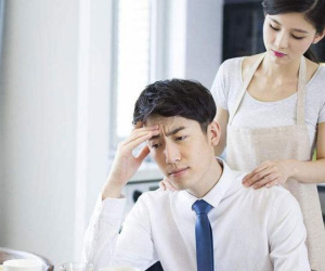 Tưởng chồng lấy tiền tiết kiệm mua bỉm sữa cho con làm công to việc lớn gì, nhưng hóa ra là đem nuôi nhân tình