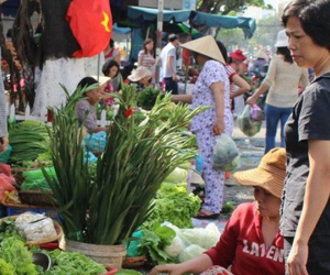 Vắt óc nghĩ thực đơn chỉ 40 nghìn cho gia đình 2 người, mẹ trẻ Biên Hòa bỗng dưng nhận đủ gạch đá trên MXH