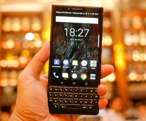 BlackBerry Key2 về Việt Nam giá 17 triệu đồng