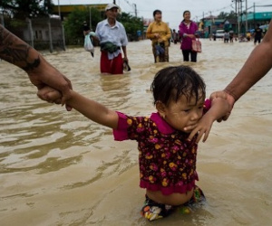 Lũ lụt ở Myanmar, 54.000 người phải sơ tán