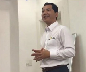 Nhà đầu tư đổ xô tố cáo Tổng giám đốc Sky Mining