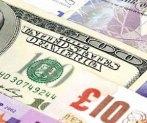 Tỷ giá ngoại tệ ngày 31/7: USD treo cao, Nhân dân tệ chưa ngừng giảm