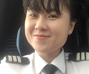 Chân dung nữ cơ trưởng đầu tiên của hãng hàng không giá rẻ, top 10 nữ phi công trẻ nhất Việt Nam