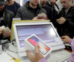 Giá trị Apple chính thức cán mốc 1.000 tỷ USD