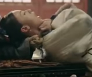 Phim Diên Hy Công Lược tập 25-26: Anh Lạc cận kề cái chết, phát hiện hung thủ thực sự giết A Mãn