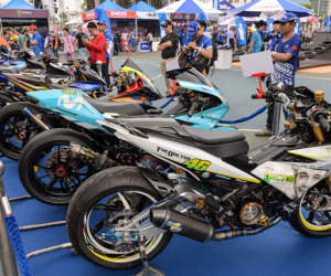Gần 50 chiếc Yamaha Exciter độ tập trung tại Sài Gòn