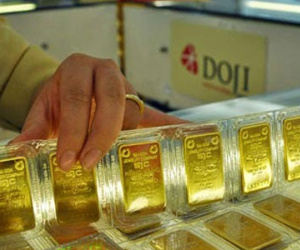 Giá USD và vàng cùng đi lên