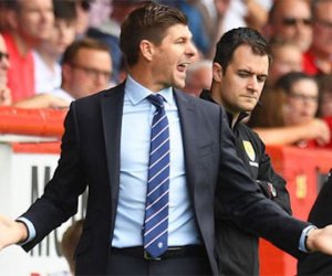 Lampard, Gerrard khởi đầu nghề HLV trái ngược nhau vì bàn phút bù giờ