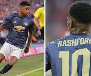 Rashford nhận áo số 10 tại M.U