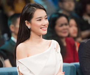 Cuối cùng Nhã Phương đã chính thức trả lời cho câu hỏi có còn yêu Trường Giang hay không?