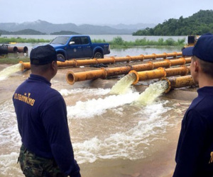 Nguy cơ nước tràn đập ở Thái Lan