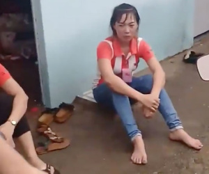 Bình Dương: Kẻ trộm phá cửa 3 phòng trọ, người thuê trọ ngồi khóc bất lực vì bị mất hết tài sản cá nhân
