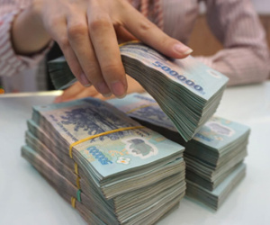 Siết cho vay BT giao thông, bất động sản, tiêu dùng