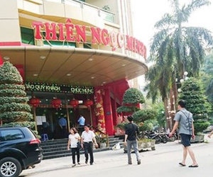Thiên Ngọc Minh Uy, Nguyễn Kim được tôn vinh nộp thuế, có bất thường?